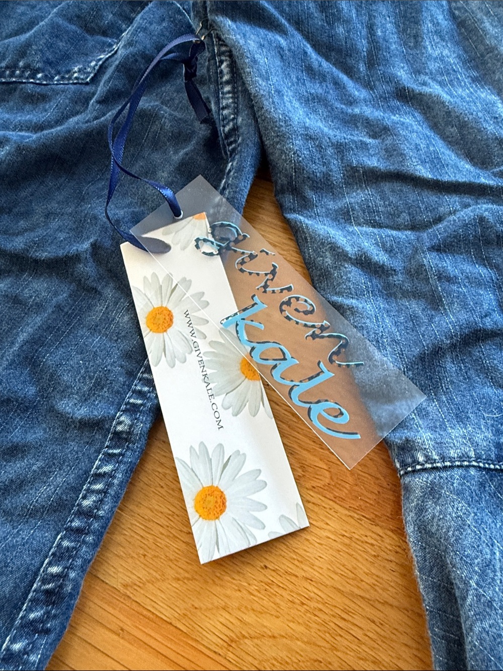 NWT Denim Button-Down Shirt Dress with Ruffle Sleeves - Blue - Picture 4 of 6